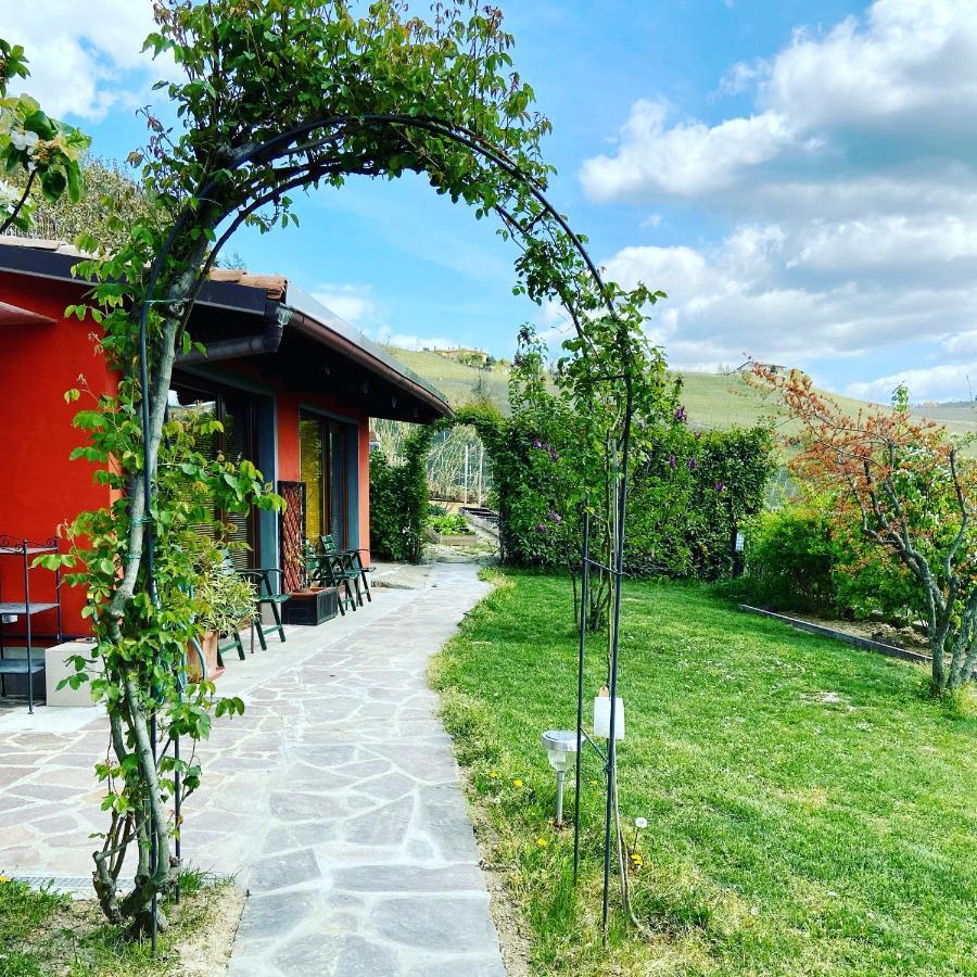 Residence Delle Rose Barolo Exterior foto
